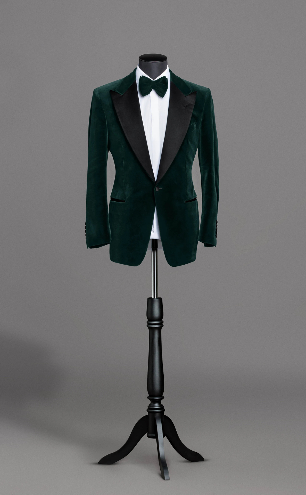Luxurious Green Velvet Dinner Jacket for Men