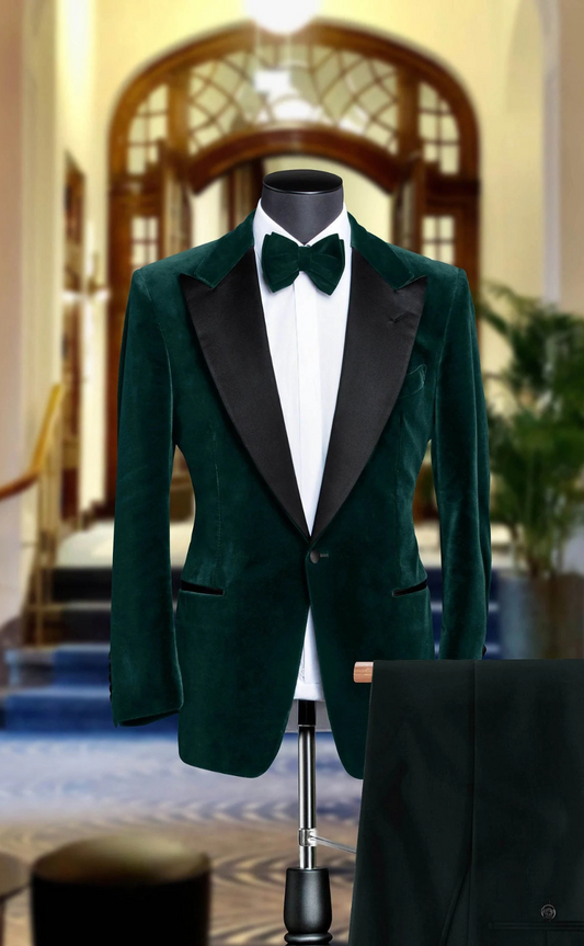 Luxurious  Green Velvet Dinner Jacket for Men